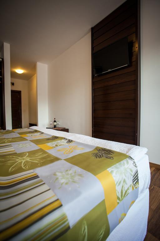 Roata Faget Inn Клуж-Напока Номер фото