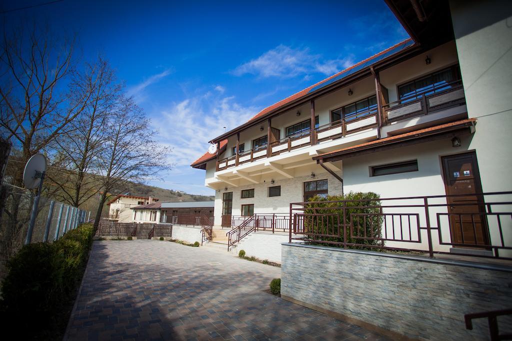 Roata Faget Inn Клуж-Напока Екстер'єр фото